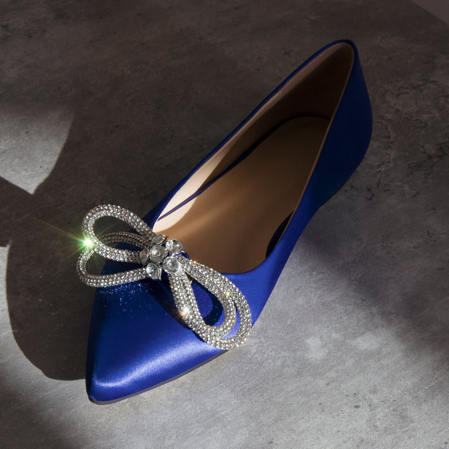 Rhinestones Bow Pointed Toe Crossdressing Flats