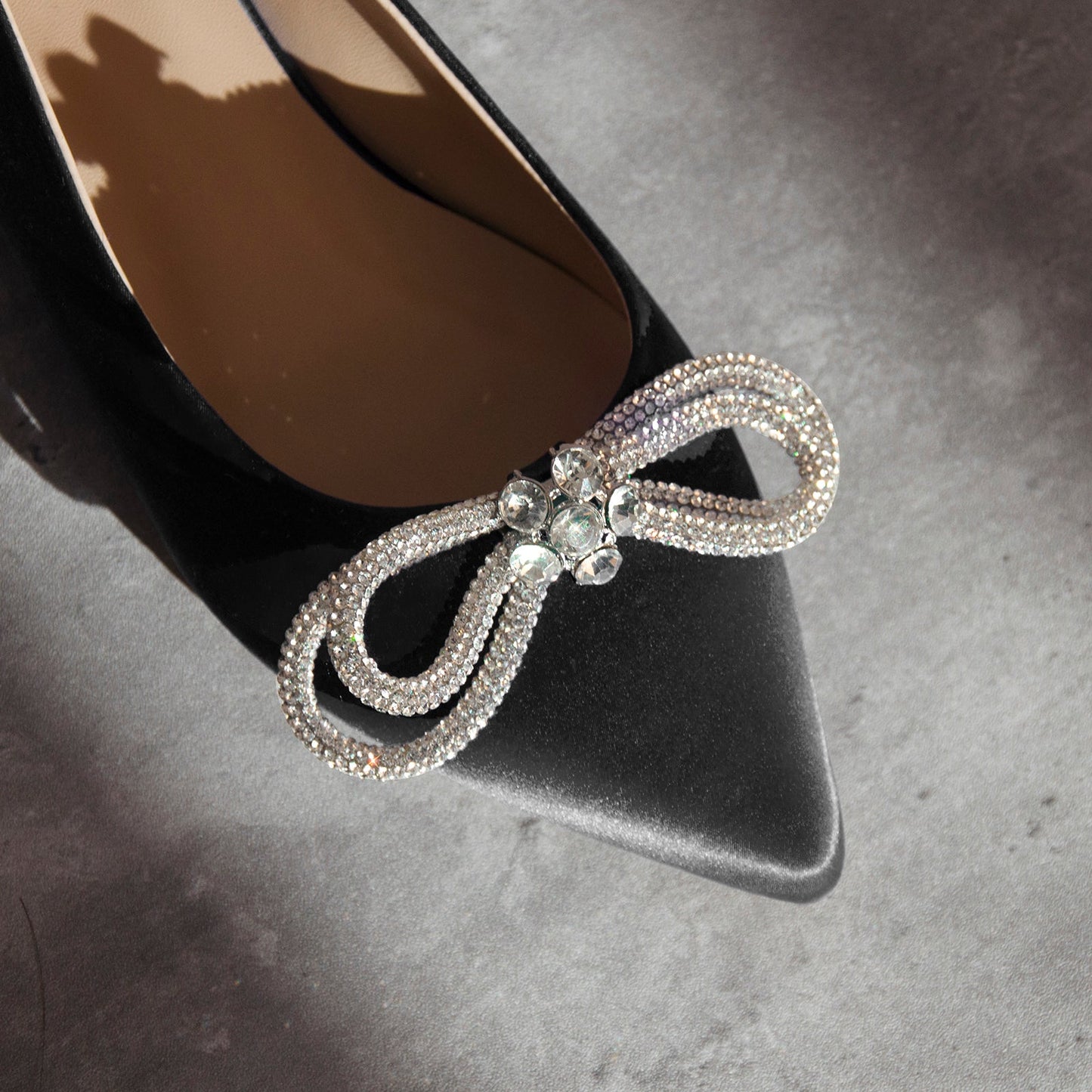 Rhinestones Bow Pointed Toe Crossdressing Flats
