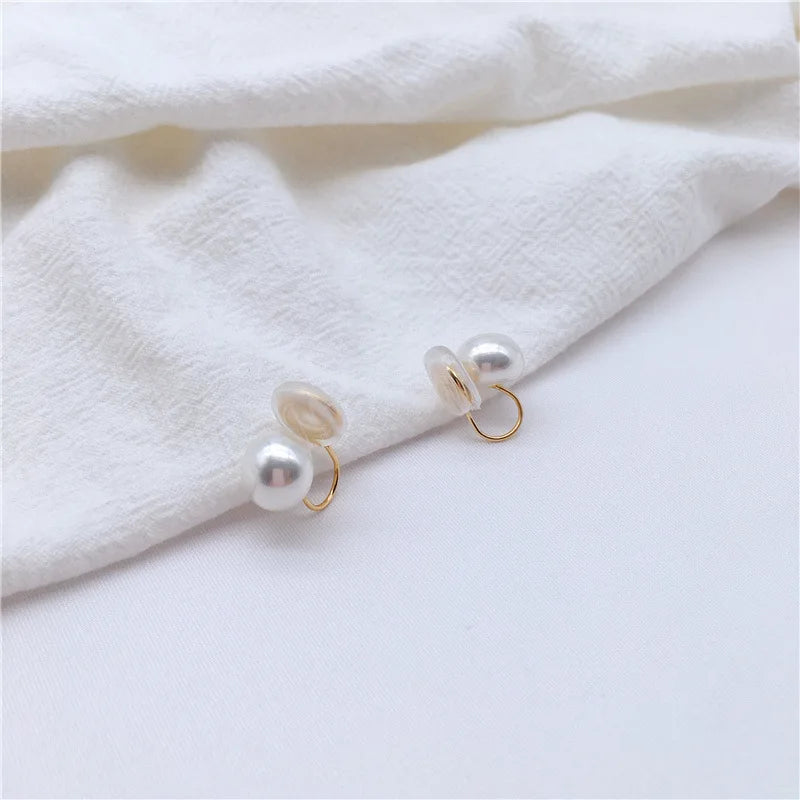 Classic Round Pearl Clip-On Earrings – Elegant Accessories for Crossdressers